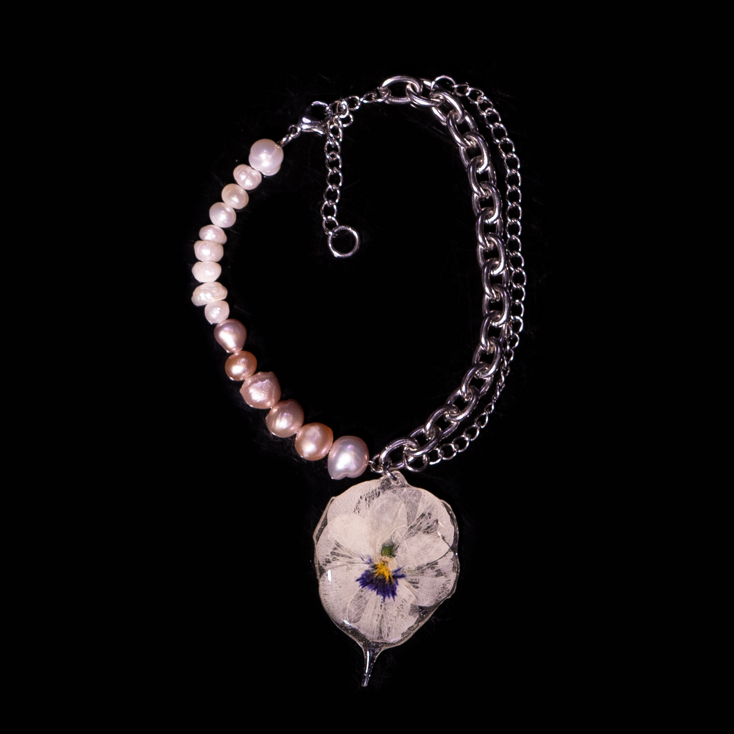 White Pansy Pearl Bracelet