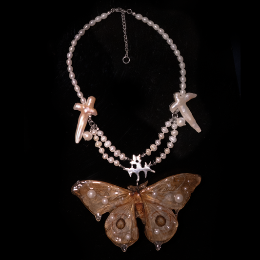 Bullseye Moth Choker