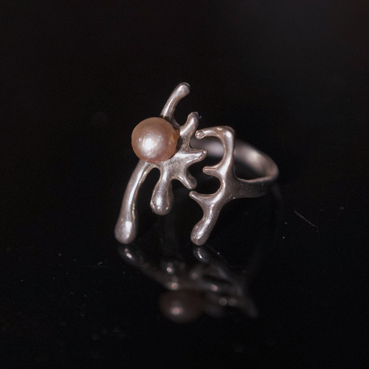 Puffy Succulent Pearl Ring