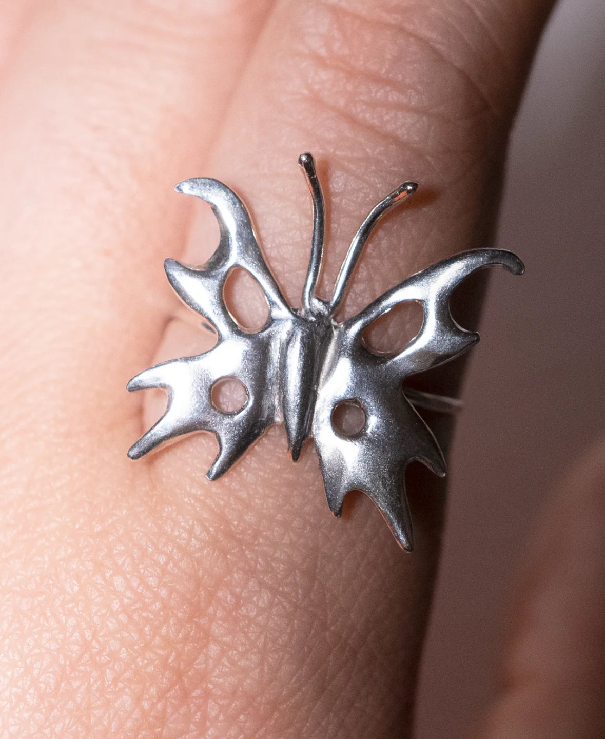 Chrome Papillon Ring